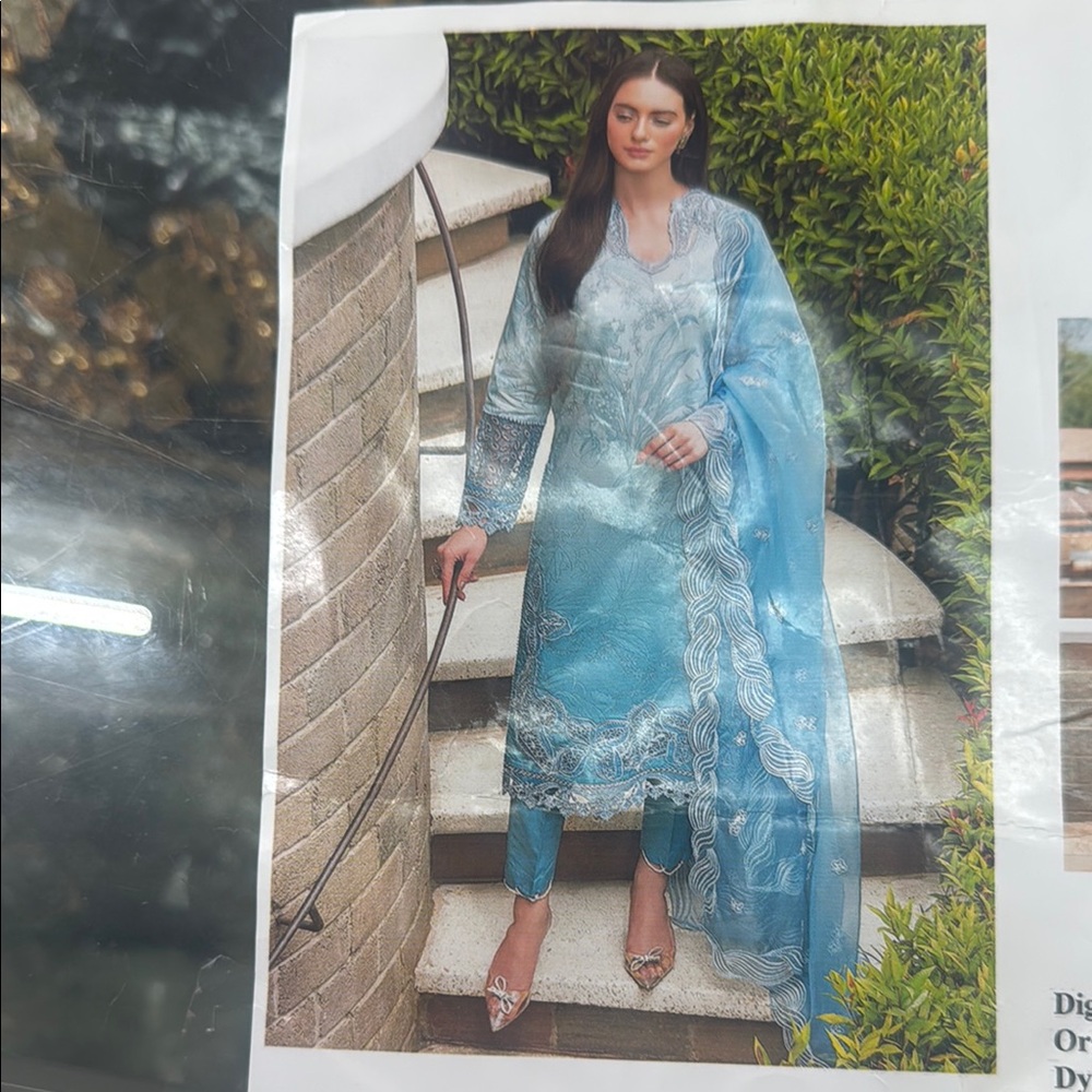 Blue Floral 3 pcs embroidered suit